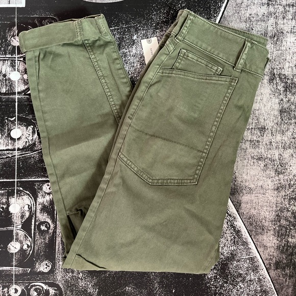 NWT Pilcro Pants - Picture 5 of 6